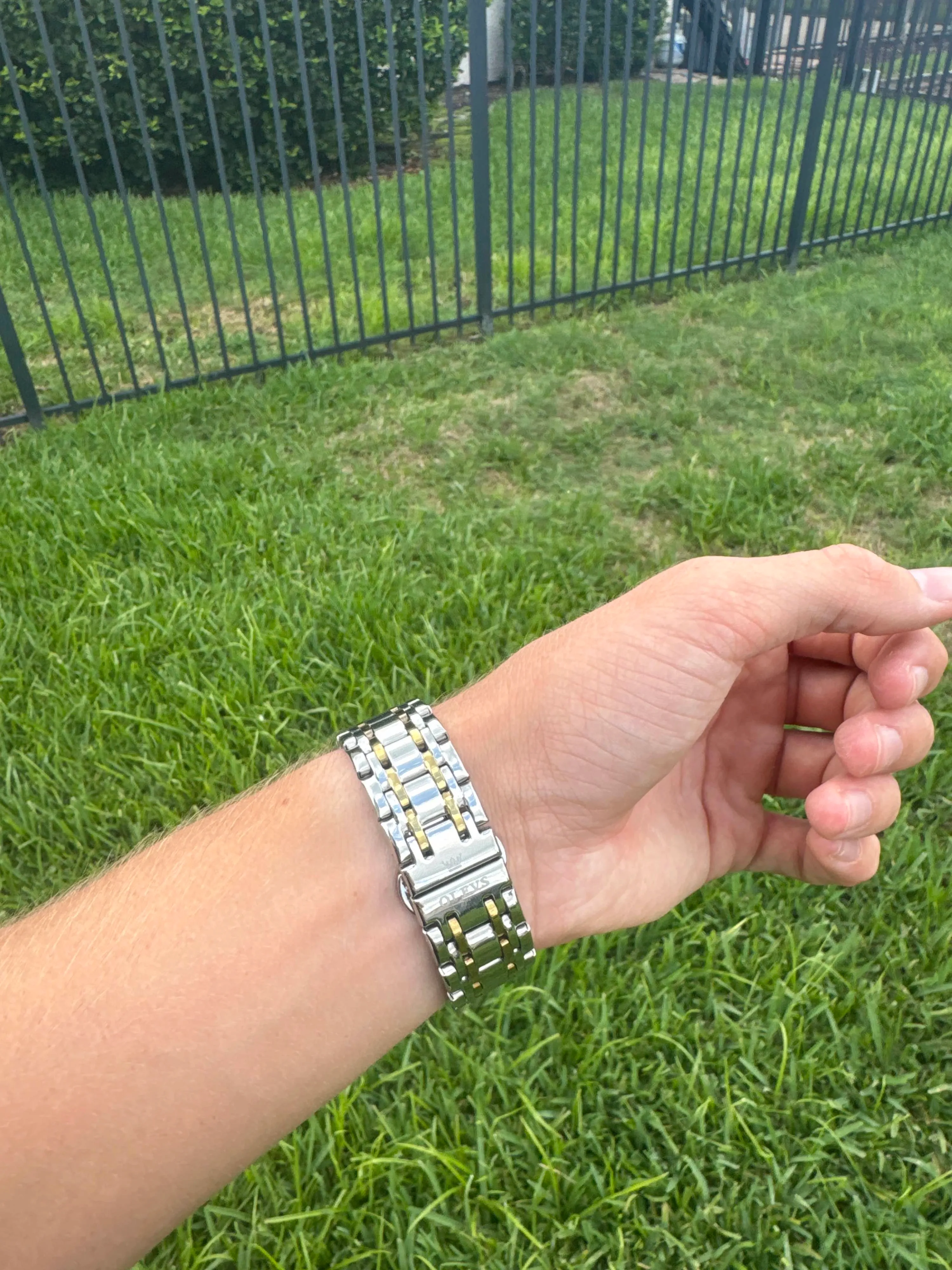 Olevs Watch Reviews
