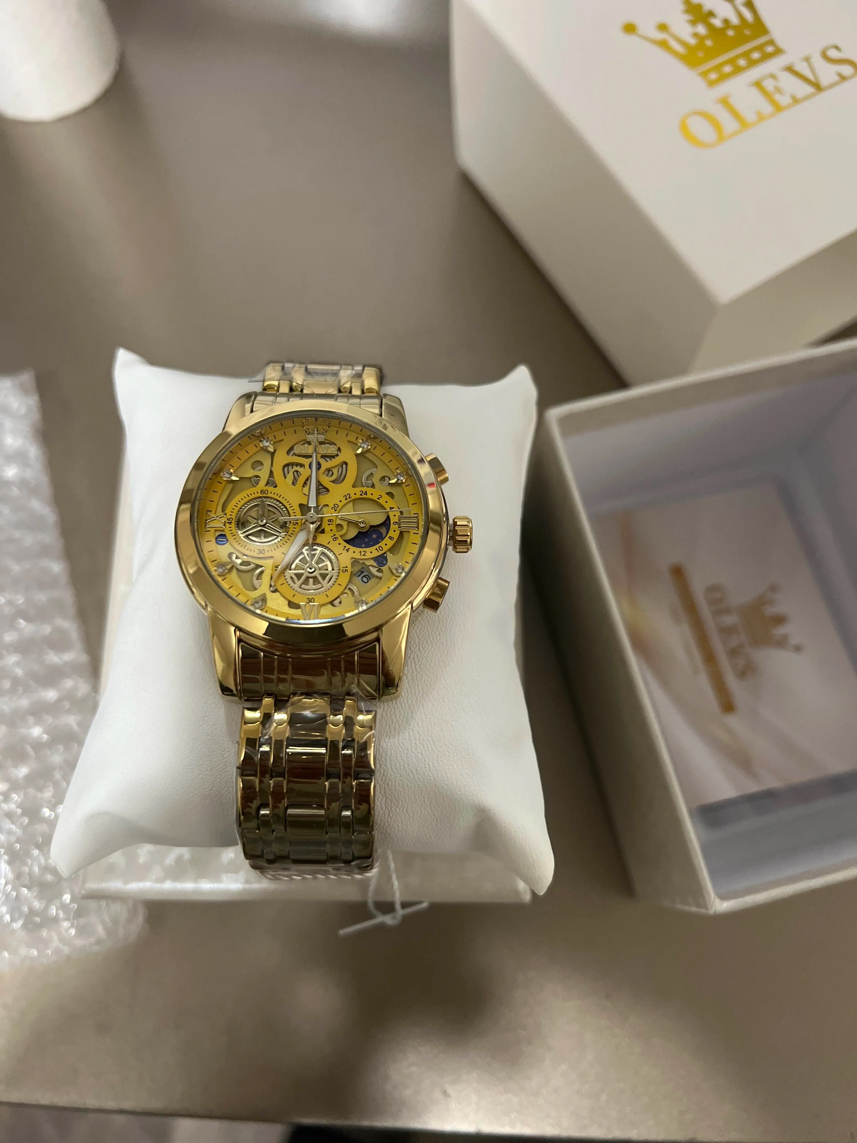 Olevs Watch Reviews